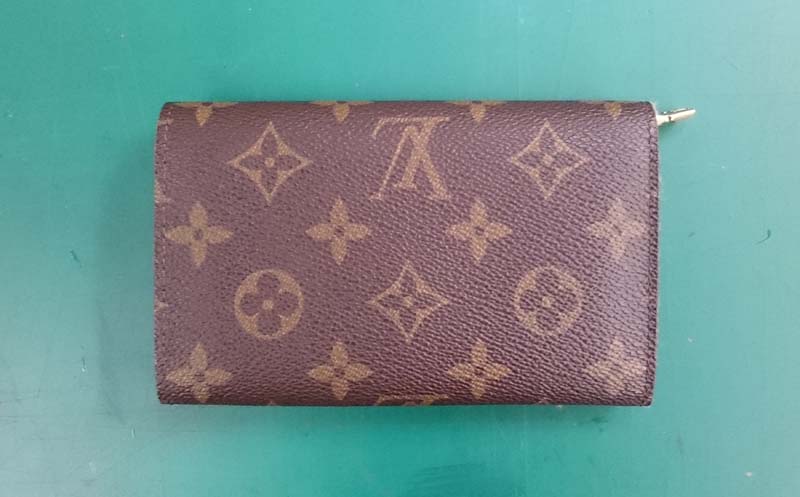 ルイ・ヴィトン（LOUIS VUITTON） 財布 モノグラム ポルト モネ