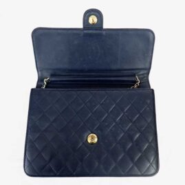 シャネル　クリーニング　アップ　作業前