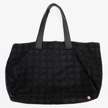 シャネル　トラベルライン　底板交換　作業前