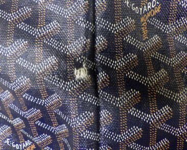 ゴヤール　サンルイ　裏から革当て　アップ　作業前