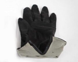 グローブ　裏地交換　アップ　作業前