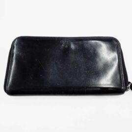 プラダ　財布　全体