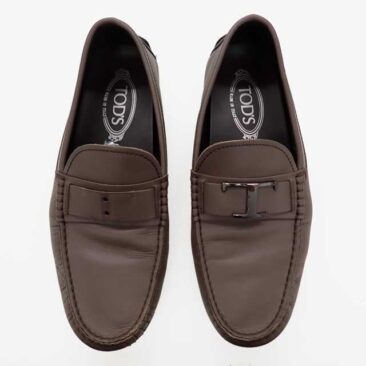 Tods　靴　作業前
