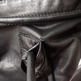 BALMAIN　ダブルライダース　破れ補修　アップ　作業前