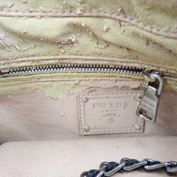 プラダ　バッグ　内側修理　作業前