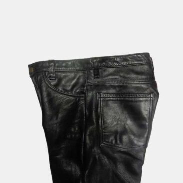 レザーパンツ サイズアップ　アップ2　作業前