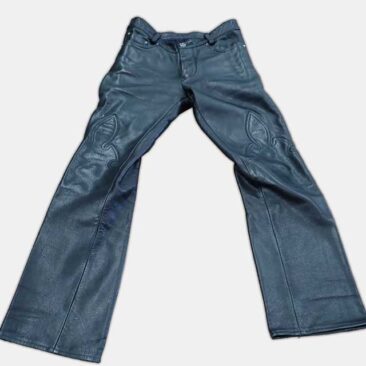 レザーパンツ サイズアップ　全体