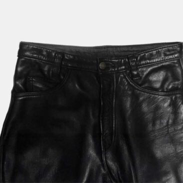 レザーパンツ サイズアップ　アップ1　作業前