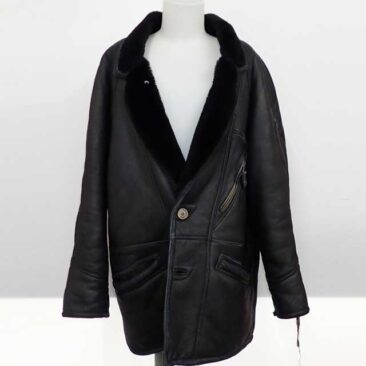 コート　袖丈詰め　作業前