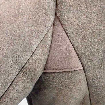 ムートンコート　革当て補修　アップ　作業後