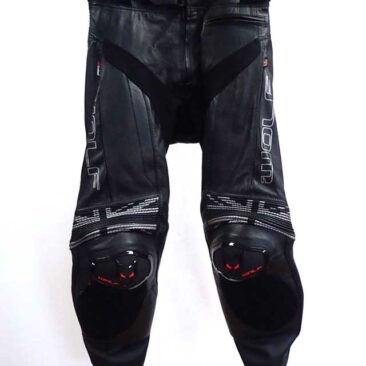 ライディングパンツ　丈詰め　作業前