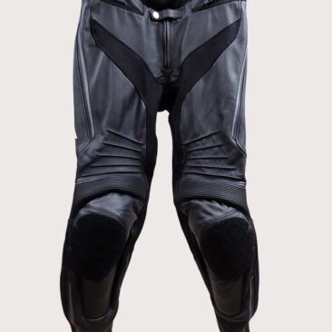 ライディングパンツ　脚幅詰め　作業前