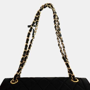 CHANEL マトラッセ ショルダー 再メッキ 作業前