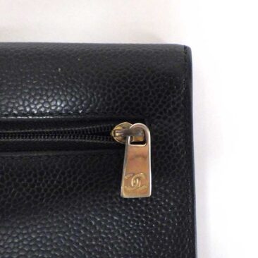 CHANEL 財布 再メッキ 作業前