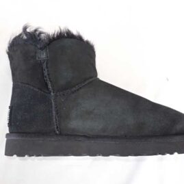UGG　ブーツ　革交換　　サイド　作業後
