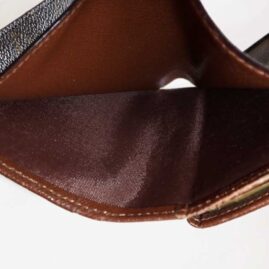 LV 財布 内装交換