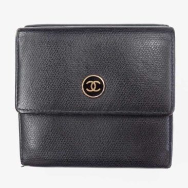 CHANEL　財布　ボタン再生修理　全体