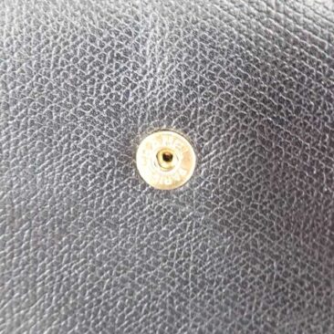CHANEL　財布　ボタン再生修理　作業後　アップ